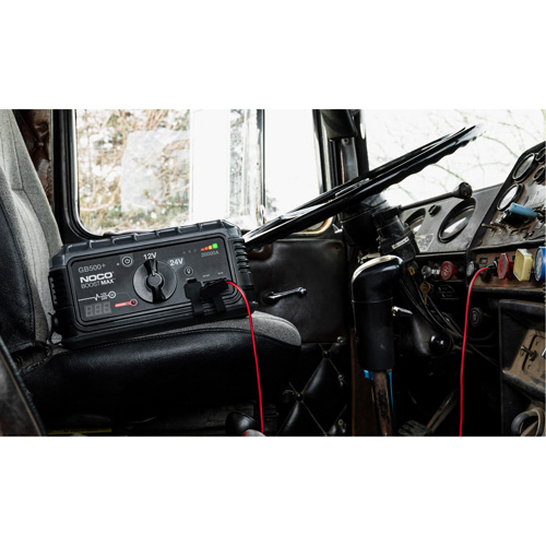GB500+ Boost&reg; Max Jump Starter Air Extreme Inc.