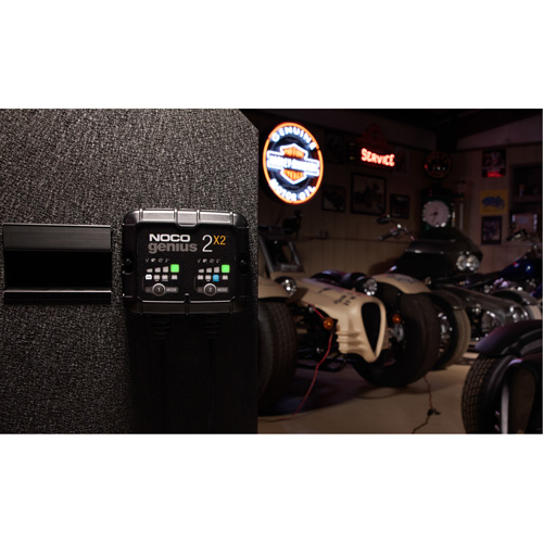 Genius&reg; 2X2 2-Bank, 4-Amp Battery Charger Air Extreme Inc.