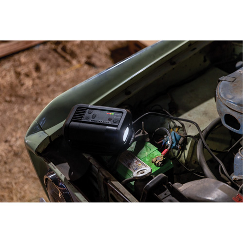 2000A Boost Air Jump Starter & 100 PSI Air Compressor Air Extreme Inc.