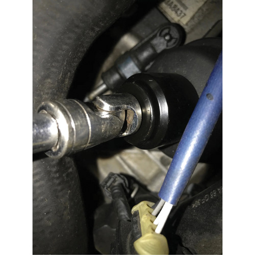 Douille pour filtre &agrave; huile Cummins 5,9 L - 25 mm Air Extreme Inc.