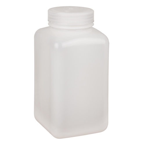 Easy-Grip Space-Saver Bottles, Square, 32 oz., Plastic Air Extreme Inc.