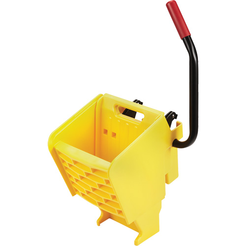 Wavebrake&reg; Mop Wringer, Side Press Air Extreme Inc.