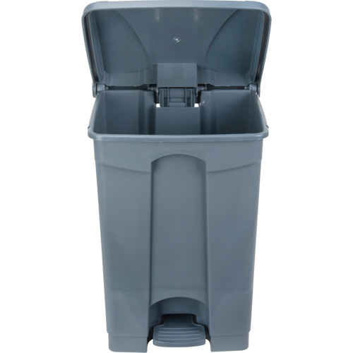 Step-On Garbage Can, Plastic, 12 US gal. Capacity Air Extreme Inc.