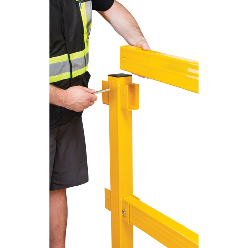 Poteau de coin pour garde-corps l&eacute;gers, Acier, 42" h, Jaune s&eacute;curit&eacute; OSHA Air Extreme Inc.