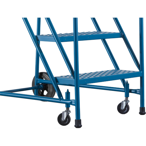 Escabeau roulant certifi&eacute; par la CSA, 4 marches, Largeur de la marche 22", Hauteur de la plateforme 37", Acier Air Extreme Inc.