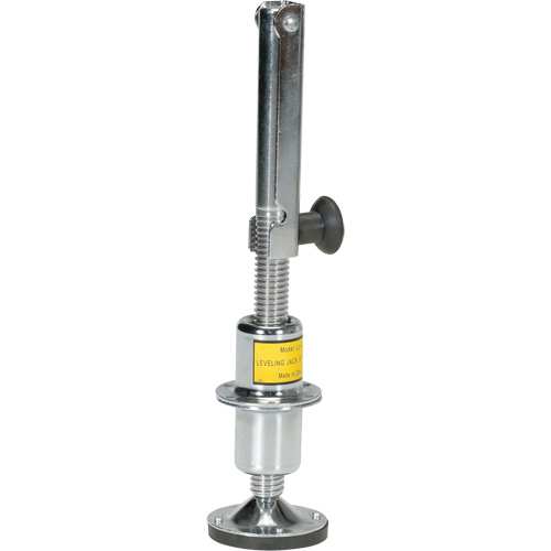 Screw-Style Levelling Jack Air Extreme Inc.