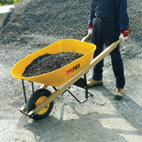 Brouette, 6 pi³, plateau Acier Air Extreme Inc.