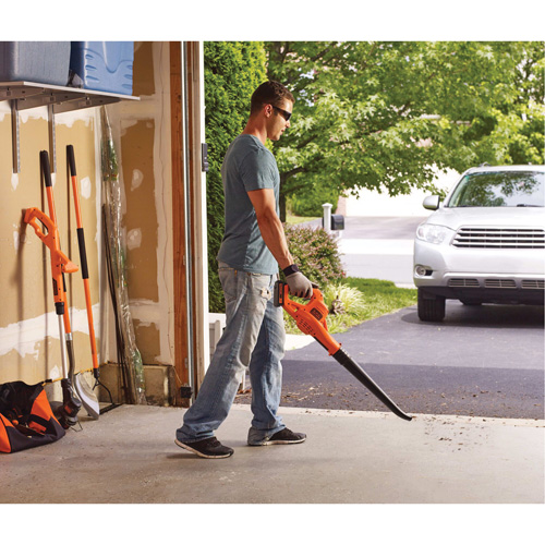 Max* Cordless Sweeper Kit, 20 V, 130 MPH Output, Battery Powered Air Extreme Inc.