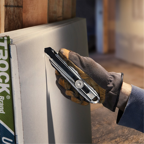 Knife with Ratchet Lock, 18 mm, Carbon Steel, Heavy-Duty, Aluminum Handle Air Extreme Inc.