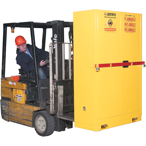 Armoire de rangement haute s&eacute;curit&eacute; avec barre en acier pour produits inflammables, 45 gal., 2 tablettes Air Extreme Inc.