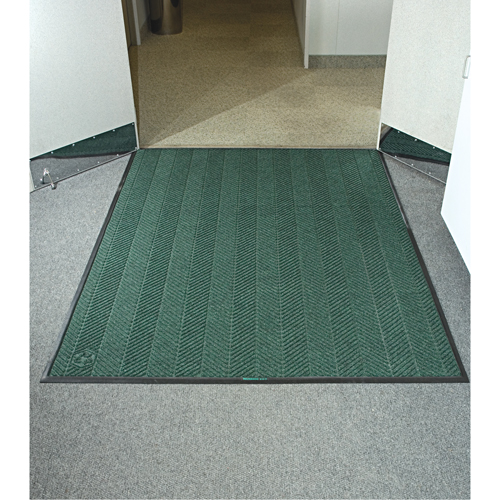 Waterhog&reg; Eco Elite Matting, Wiper/Scraper, 3' x 5' x 3/8", Southern Pine Air Extreme Inc.