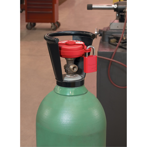 Pressurized Valve Lockout, Gas Cylinder Type Air Extreme Inc.