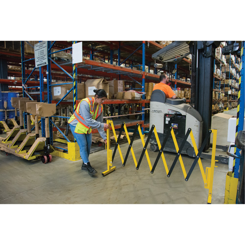 Barri&egrave;re extensible, 37" h x 11' lo, Noir/Jaune Air Extreme Inc.