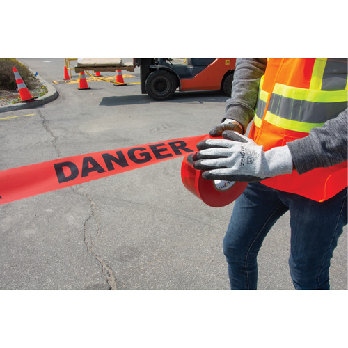 Ruban pour barricade Danger, Bilingue, 3" la x 1000' lo, 1,5 mil, Noir/rouge Air Extreme Inc.