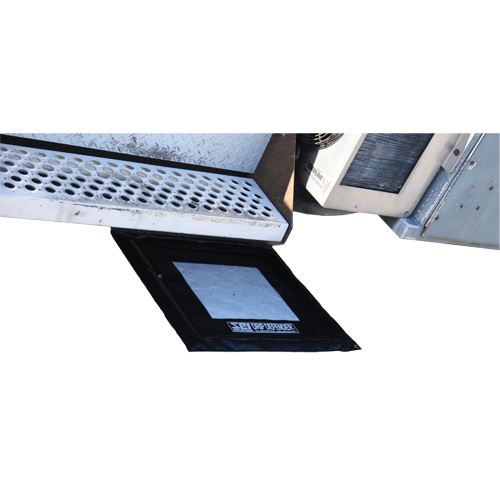 Drip Defender Spill Collection Pad, Oil Only, 15" x 13", 0.2 gal. Absorbancy Air Extreme Inc.