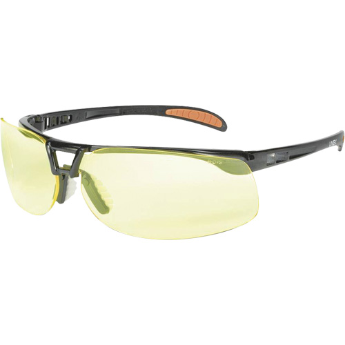 Prot&eacute;g&eacute; Safety Glasses with HydroShield Lenses, Amber Lens, Anti-Fog/Anti-Scratch, ANSI Z87+ Air Extreme Inc.