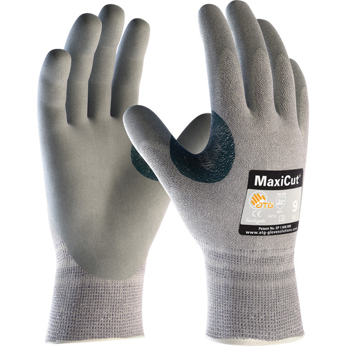 Gants r&eacute;sistants aux coupures en tricot sans coutures ATG MaxiCut 5, Taille T-petit, Calibre 13, Rev&ecirc;tement Mousse de nitrile, Enveloppe en Dyneema/Nylon, ASTM ANSI niveau A4/EN 388 niveau 4/EN 388 niveau C Air Extreme Inc.
