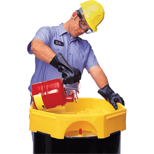 Bung Access Ultra-Drum Funnel avec bec verseur Air Extreme Inc.