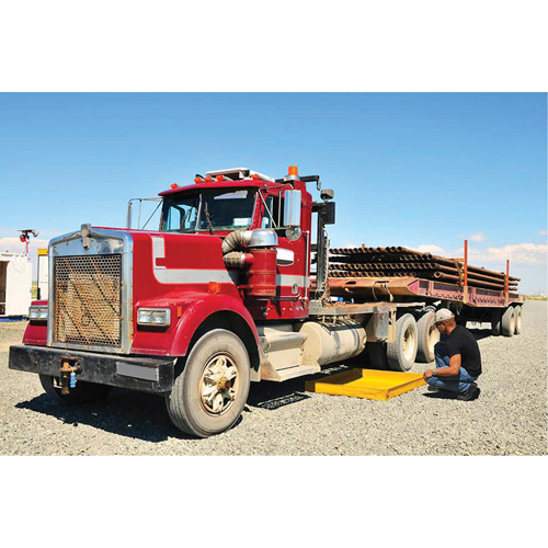 Flexible Ultra-Utility Tray&reg;, 30" L x 30" W x 4.8" H, 9.5 US gal. Spill Capacity Air Extreme Inc.