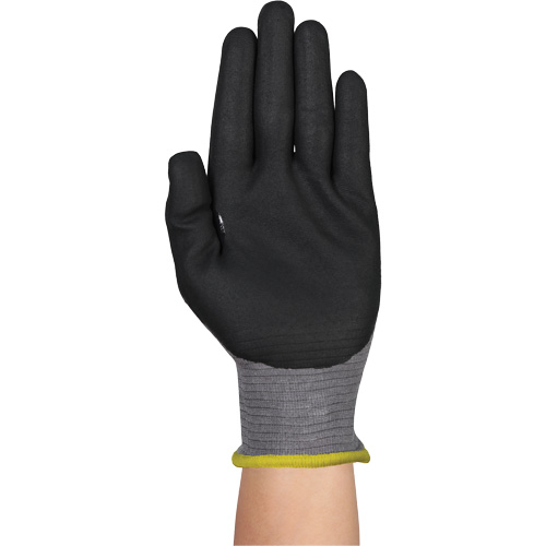 Gants r&eacute;sistants &agrave; la coupe HYFLEX 11-584, Taille 6/T-petit, Calibre 21, Rev&ecirc;tement Mousse de nitrile, Enveloppe en PEHP/Intercept, ASTM ANSI niveau A6/EN 388 niveau F Air Extreme Inc.