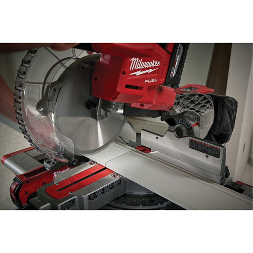 M18 Fuel Dual Bevel Sliding Compound Mitre Saw Kit Air Extreme Inc.