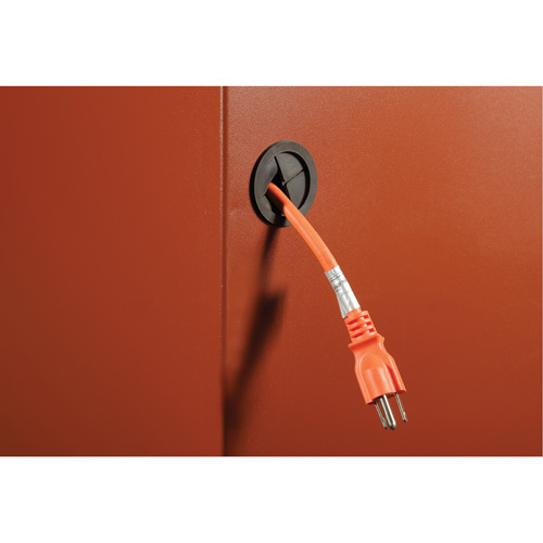 Coffre de chantier et surface de travail sur le terrain, 33" la x 63" p x 80" h, Acier, Rouge Air Extreme Inc.