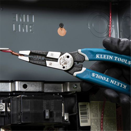 Outil polyvalent Klein-Kurve pour d&eacute;nuder, couper et sertir les fils, 8-1/4" lo, 8 - 20 AWG Air Extreme Inc.