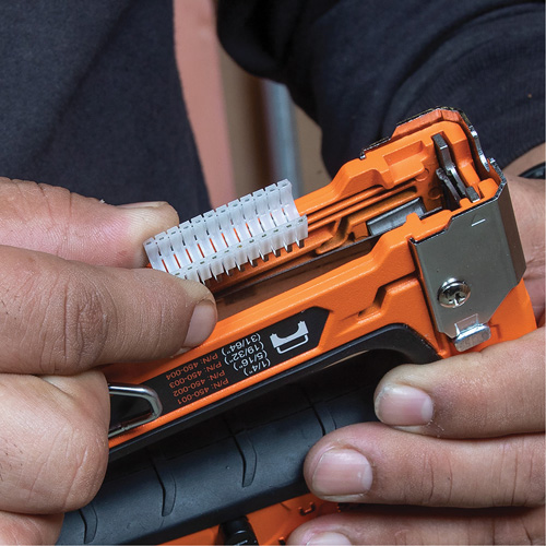Agrafeuse pour c&acirc;blage libre, Agrafes 5/16"/1/4"/11/32" Air Extreme Inc.