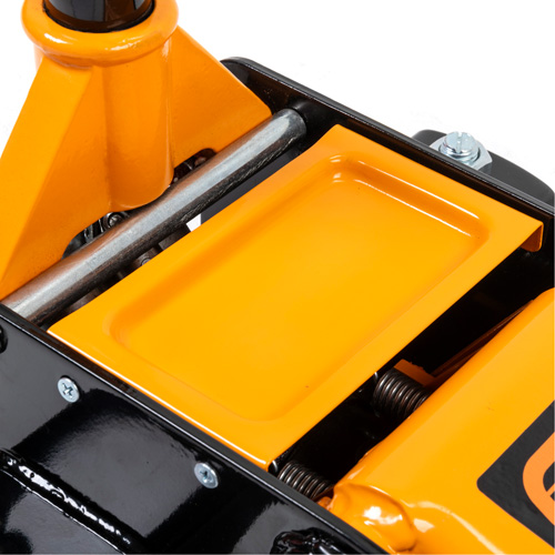 Heavy-Duty Floor Jack, 3 Ton(s) Capacity, 5-1/4" Lowered, 18-1/4" Raised, Manual Hydraulic Air Extreme Inc.