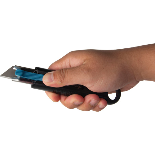 Standard-Duty Retractable Safety Knife, Stainless Steel, Rubber Handle Air Extreme Inc.