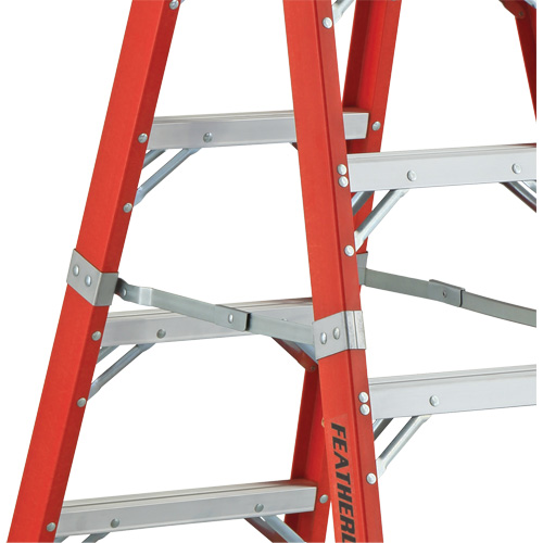 6600 AA Series Industrial Extra Heavy-Duty 2-Way Stepladders, Fibreglass, 375 lbs. Capacity, 4' Air Extreme Inc.