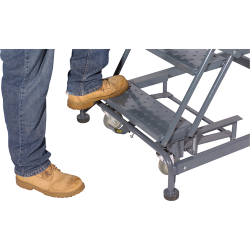 &eacute;chelles roulantes avec pied verrouillable activ&eacute; par le poids, 6 marches, Largeur de la marche 24", Hauteur de la plateforme 60", Acier Air Extreme Inc.