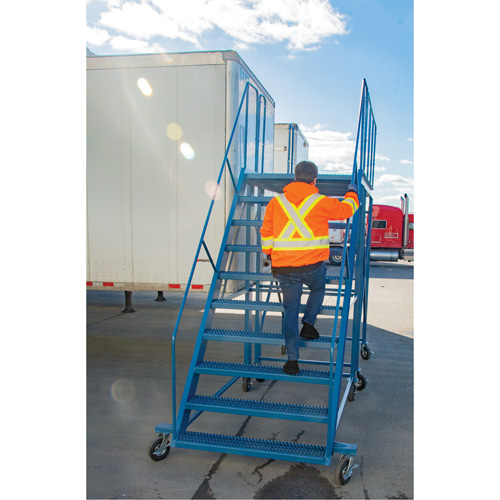 Snow Ladder, Steel, 10 Steps, 99" H, 85-1/2" D, 48" Step, Serrated Air Extreme Inc.
