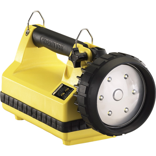 Lanterne avec syst&egrave;me de montage pour v&eacute;hicule E-Flood LiteBox, DEL, 615 lumens, 8 hres de fonctionnement, piles Rechargeable, Compris Air Extreme Inc.