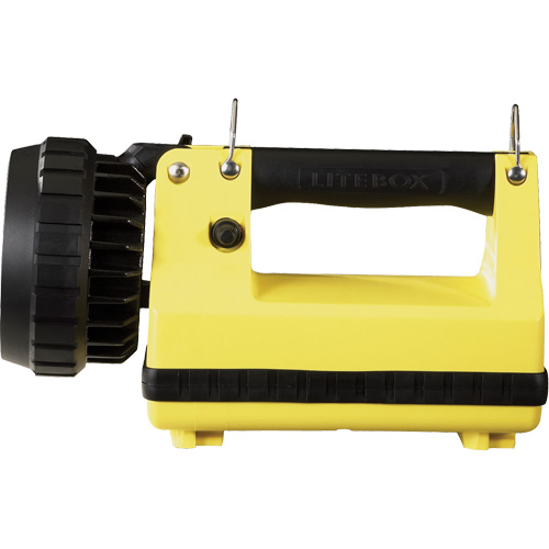 Lanterne avec syst&egrave;me de montage pour v&eacute;hicule E-Flood LiteBox, DEL, 615 lumens, 8 hres de fonctionnement, piles Rechargeable, Compris Air Extreme Inc.