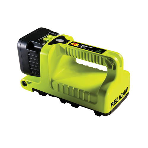 Lantern, LED, 588 Lumens, C Batteries Air Extreme Inc.