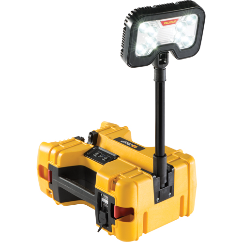 Syst&egrave;mes d'&eacute;clairage &agrave; distance 9480, DEL, 41,1 W, 4000 lumens, Boîtier en Plastique Air Extreme Inc.