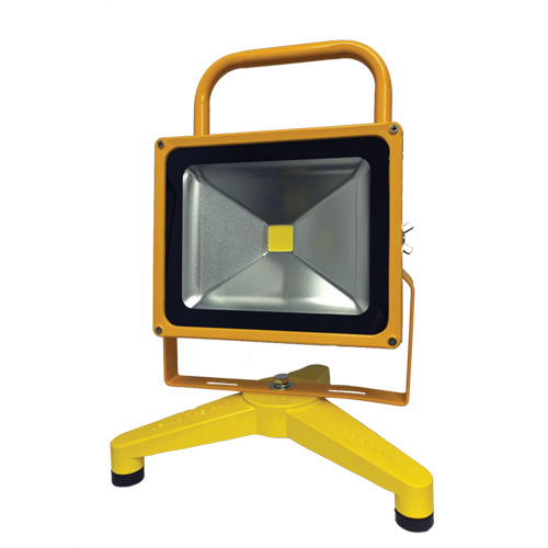 Rechargeable And Portable Floodlights, LED, 30 W, 3000 Lumens, Aluminum Housing Air Extreme Inc.