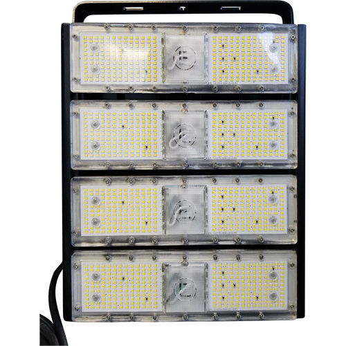 T&ecirc;te de lampe, DEL, 200 W, 30000 lumens, Boîtier en Aluminium Air Extreme Inc.
