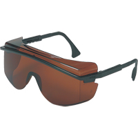 Lunettes de s&eacute;curit&eacute; Uvex Astrospec OTG 3001, Lentille Grise/fum&eacute;e, Anti-&eacute;gratignures, ANSI Z87+/R&eacute;pond ou surpasse la norme CSA Z94.3 Air Extreme Inc.