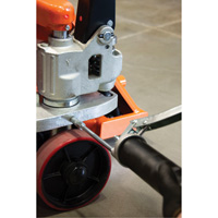 Heavy-Duty Lever Grease Gun, 14 oz Capacity Air Extreme Inc.