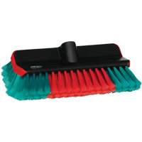 Brosse &agrave; alimentation en eau pour nettoyage des parties hautes et basses des v&eacute;hicules de la s&eacute;rie Transport Air Extreme Inc.