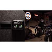 Genius&reg; 2X2 2-Bank, 4-Amp Battery Charger Air Extreme Inc.