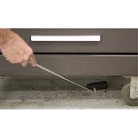 Flexible Magnetic Pick-Up Tool, 23-1/2" Length, 2.5 lbs. Capacity Air Extreme Inc.