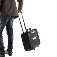 Cric portatif &agrave; 2 &eacute;tapes, 11 tonne(s)/22 tonne(s), Air comprim&eacute;/hydraulique Air Extreme Inc.