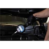 D&eacute;bitm&egrave;tre &eacute;lectronique de lubrifiant avec rallonge flexible &agrave; 90° Air Extreme Inc.