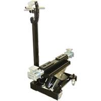 Cric de levage dextr&eacute;mit&eacute; par pare-chocs, Capacit&eacute; de 12 tonne(s), 8" - 15-3/4" h Air Extreme Inc.