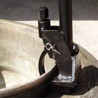 Manual Bead Breaker Air Extreme Inc.