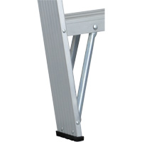Commercial Duty Stepladders (2400 Series), 4', Aluminum, 225 lbs. Capacity, Type 2 Air Extreme Inc.