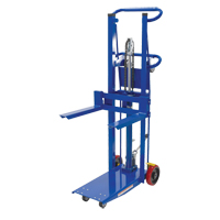 Empileur &agrave; plateforme, M&eacute;canisme Pompe au pied, Capacit&eacute; de 750 lb, Levage max de 52" Air Extreme Inc.
